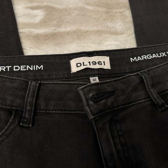 DL1961 Margaux Jeans - Picture 4 of 4